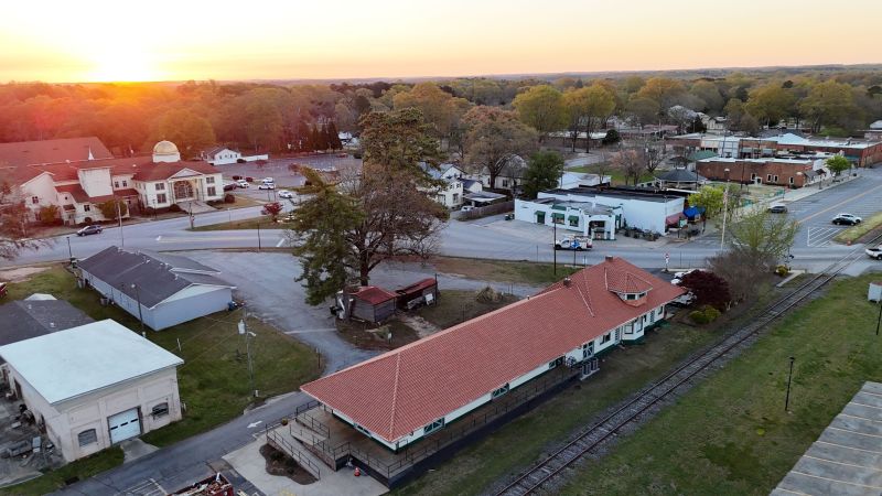 How Roof Age Affects its Performance and Your Maintenance Needs 1 Parsons Roofing Commercial Roofing How Roof Age Affects Your Roof03